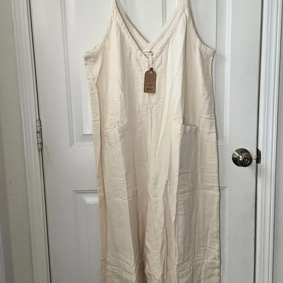 Natural Life Cream V-Neck Jumpsuit - Picture 3 of 8